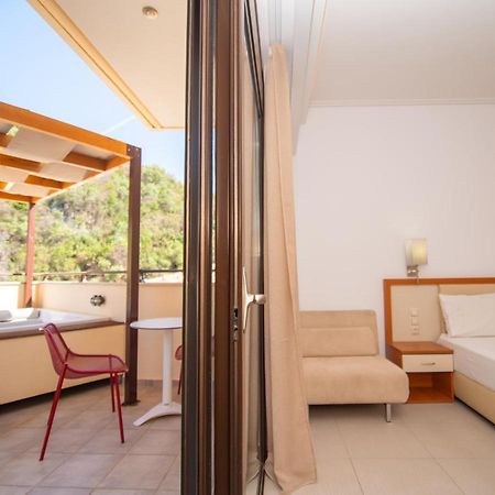 Riviera Perdika Hotel Kültér fotó