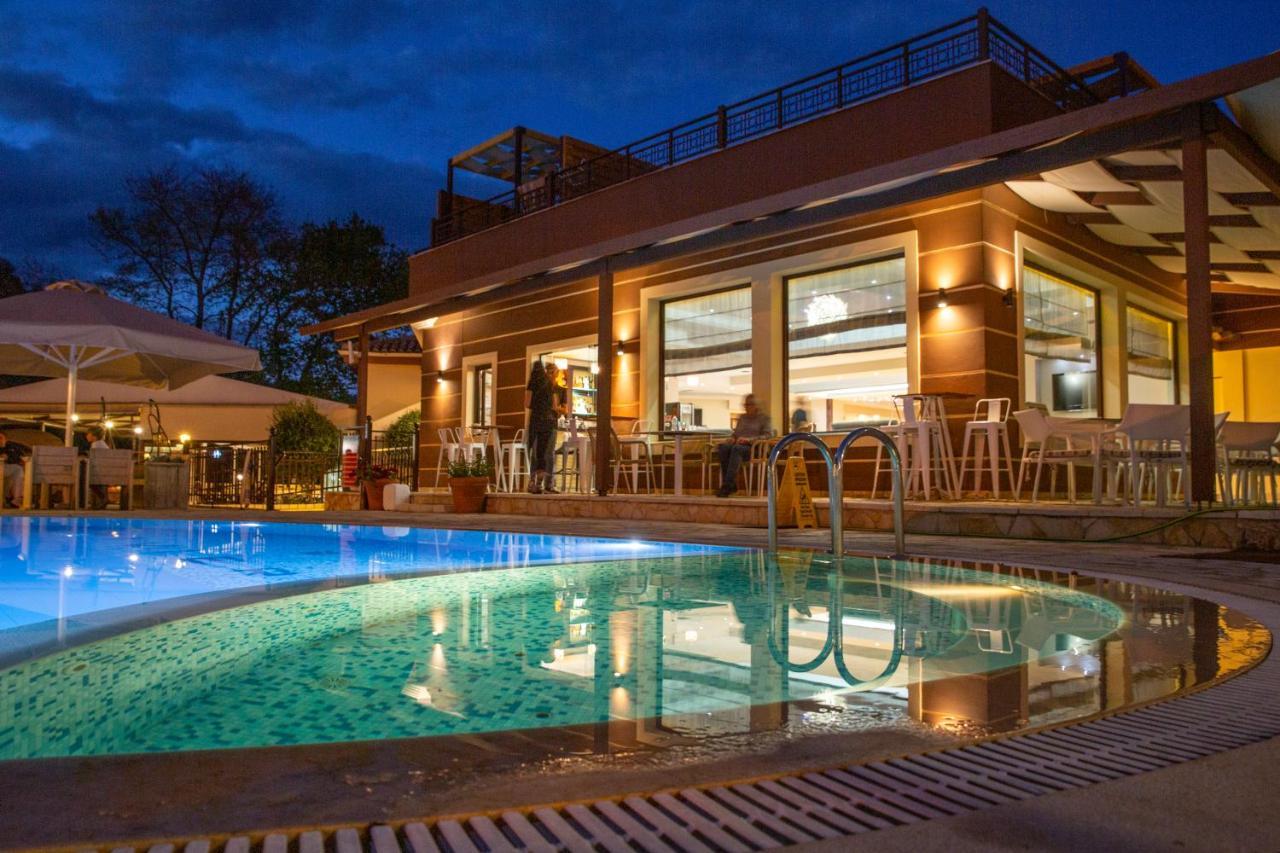 Riviera Perdika Hotel Kültér fotó