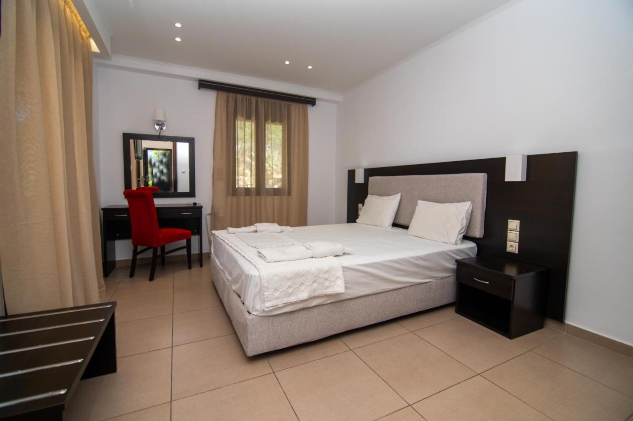 Riviera Perdika Hotel Kültér fotó