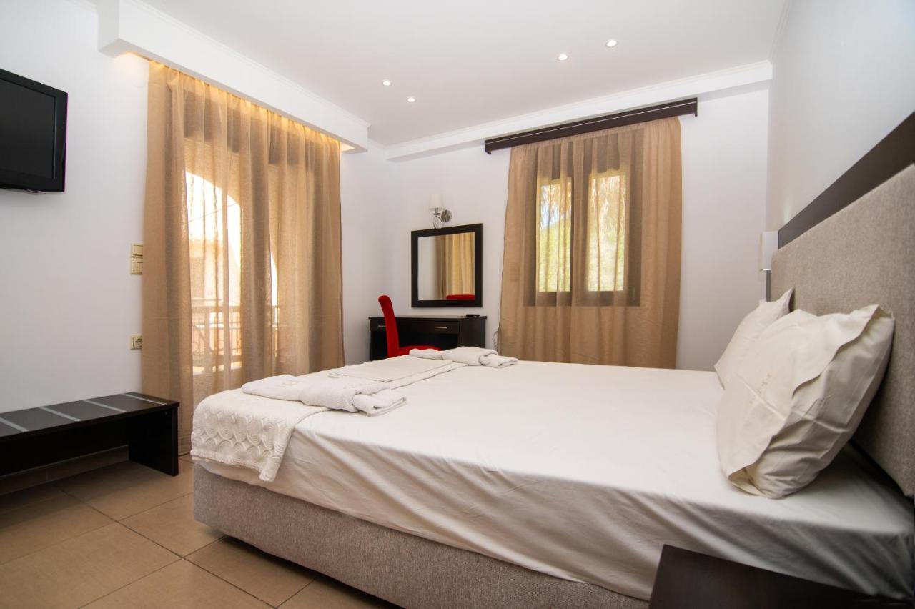 Riviera Perdika Hotel Kültér fotó