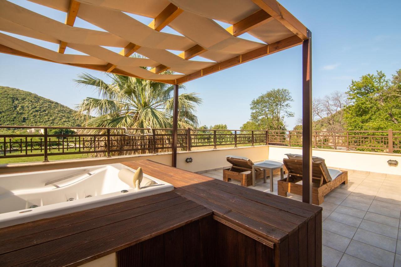 Riviera Perdika Hotel Kültér fotó